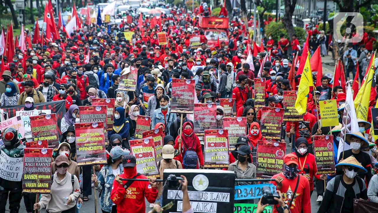 May Day 2024: Puluhan Ribu Buruh Kepung Istana Hari Ini