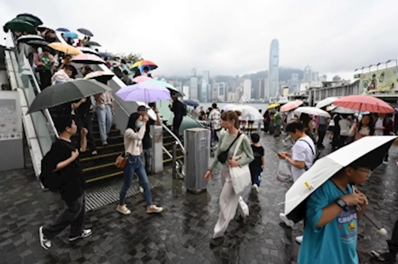 Hong Kong lashed with nearly 10,000 lightning strikes overnight