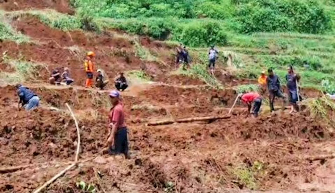 Pencarian Korban Tanah Longsor di Padalarang belum Membuahkan Hasil