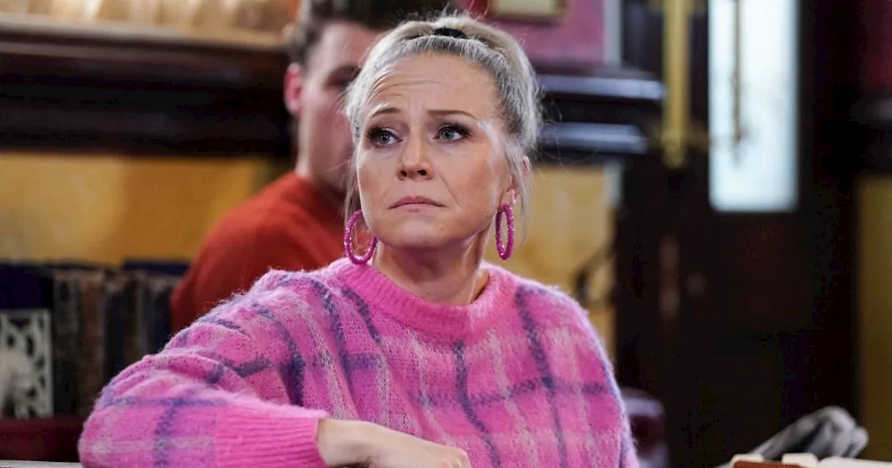 EastEnders fans work out new Linda Carter story after throwaway scene