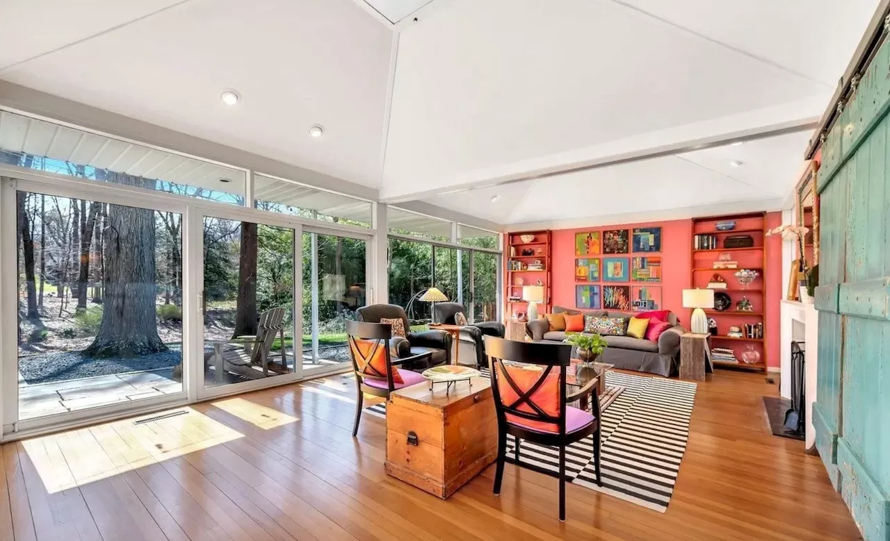 Home once owned by author Joyce Carol Oates is on the market for $800K