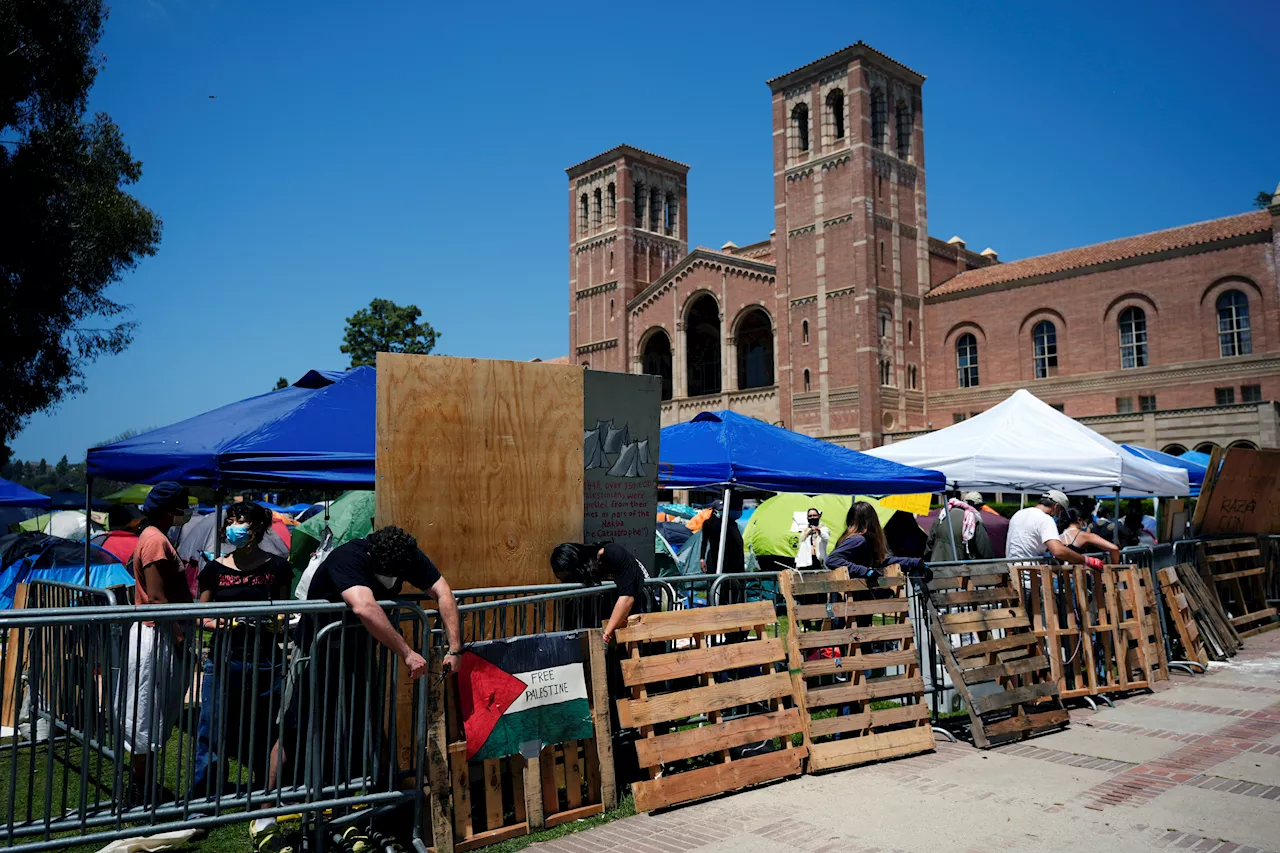 Campus war protests domino from East to West Coast drawing arrests and violence