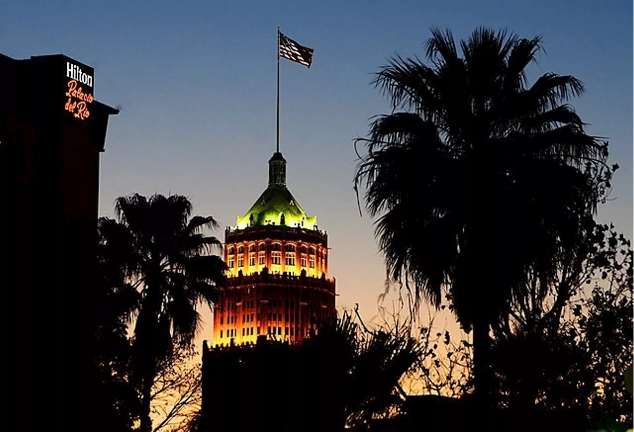 Public tours of San Antonio's Tower Life Building available for limited time