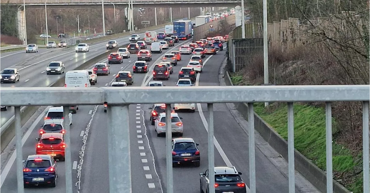 « Des centaines de Bruxellois et de Wallons risquent d’être verbalisés » : attention si vous prenez la route !