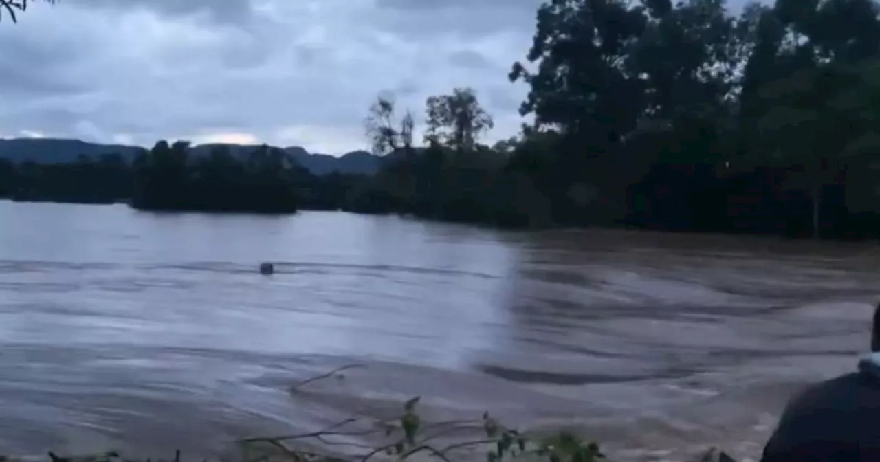 Mulher é encontrada viva após ser arrastada por rio durante temporal no Rio Grande do Sul