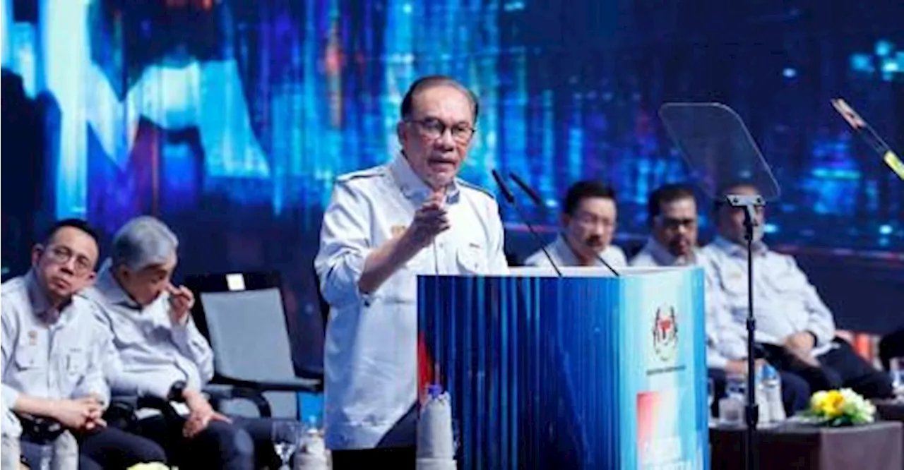 PM Anwar wants legal action against those spreading lies on casino issue