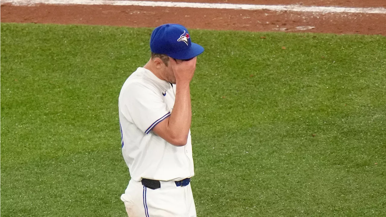 Jays lose finale to Royals, drop third straight series