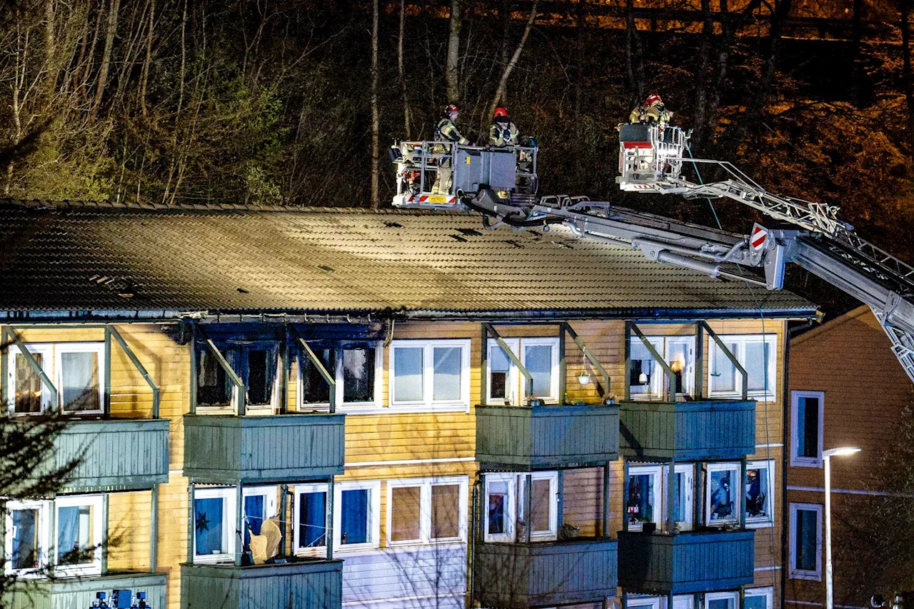 Politiet ber om tips etter blokkbrann i Bergen