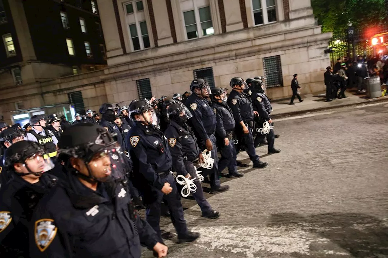 New York: Politiet inn på campus