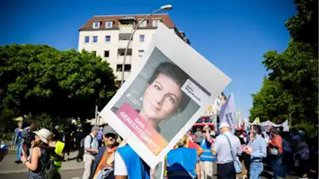 Umfrage: BSW legt zu, AfD verliert leicht an Zuspruch