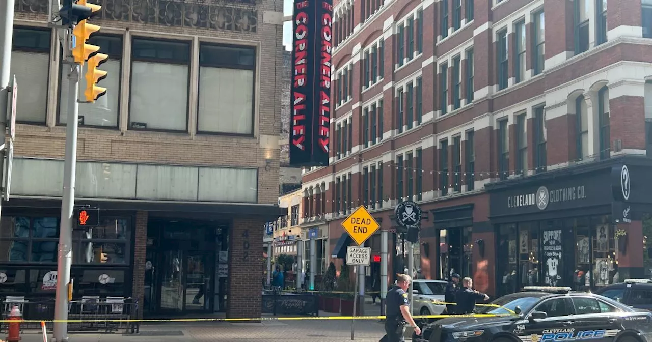 Man grazed by bullet in shooting outside popular East 4th St bar