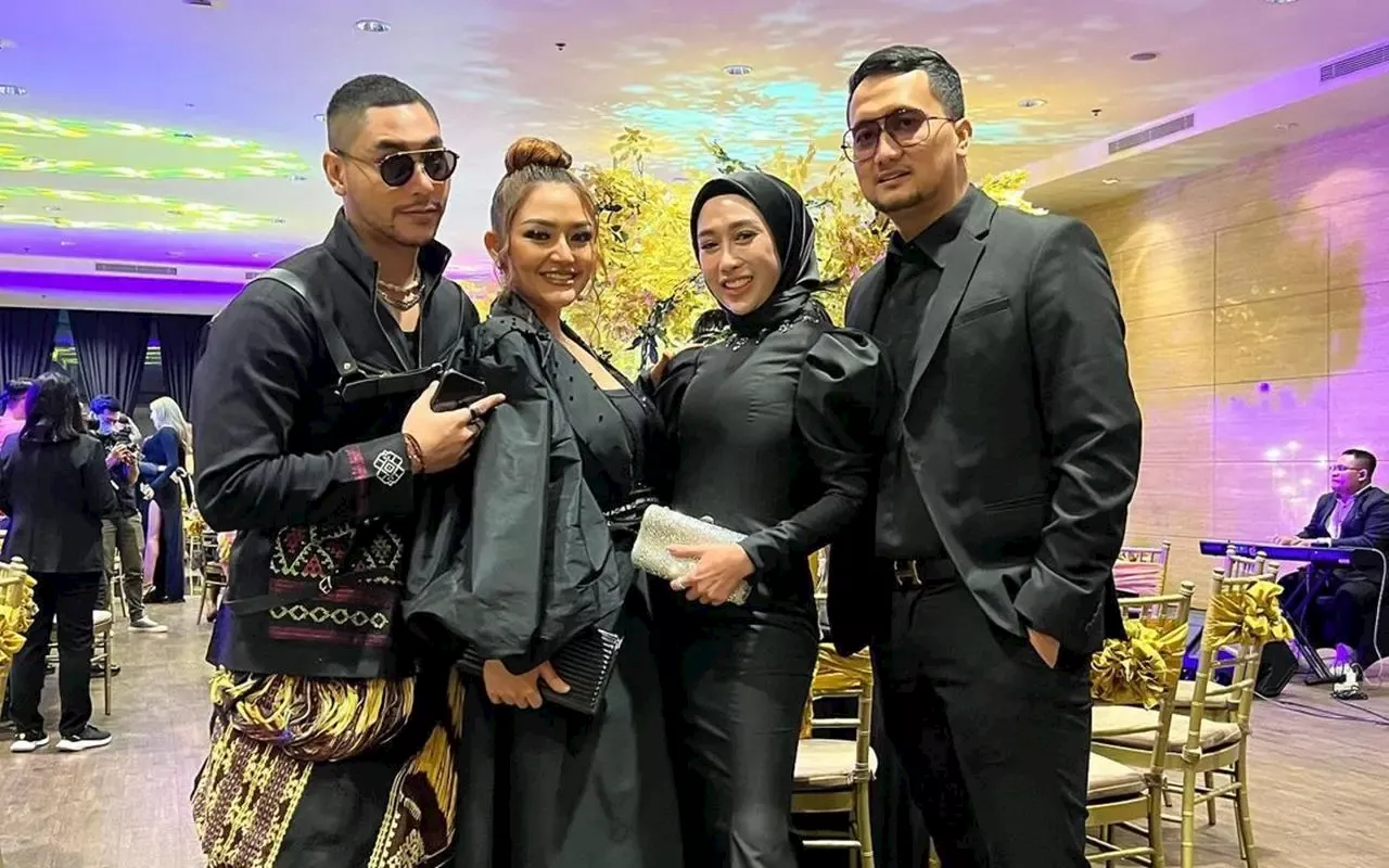 Reza Gladys Ipar Siti Badriah Umbar Wajah Staf yang Kirim Foto Tanpa Busana ke Sang Suami