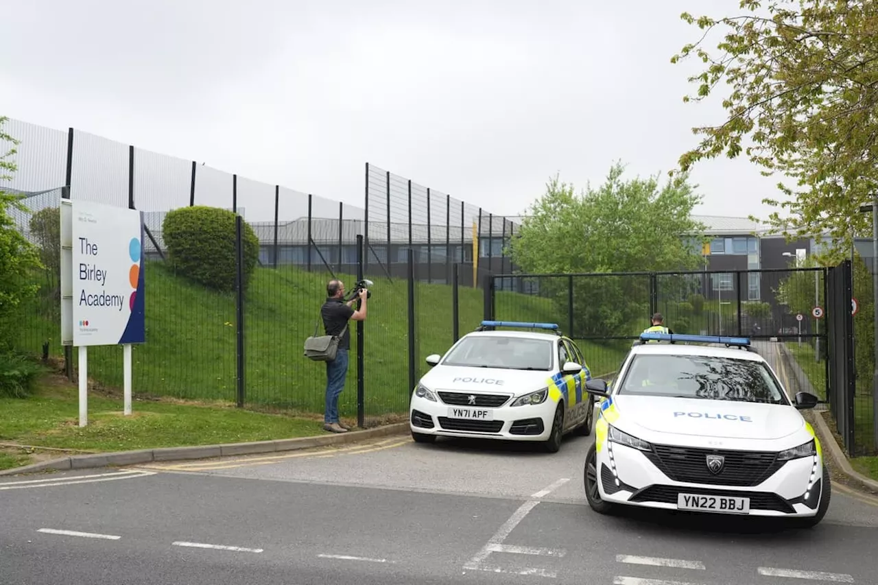 Birley Academy: Teenager arrested as Yorkshire school goes into lockdown after three injured with ‘broken bottle’