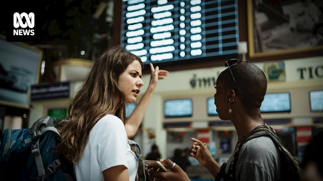 Airlines in America will soon have to give automatic refunds for cancelled and delayed flights. Could the same happen in Australia?