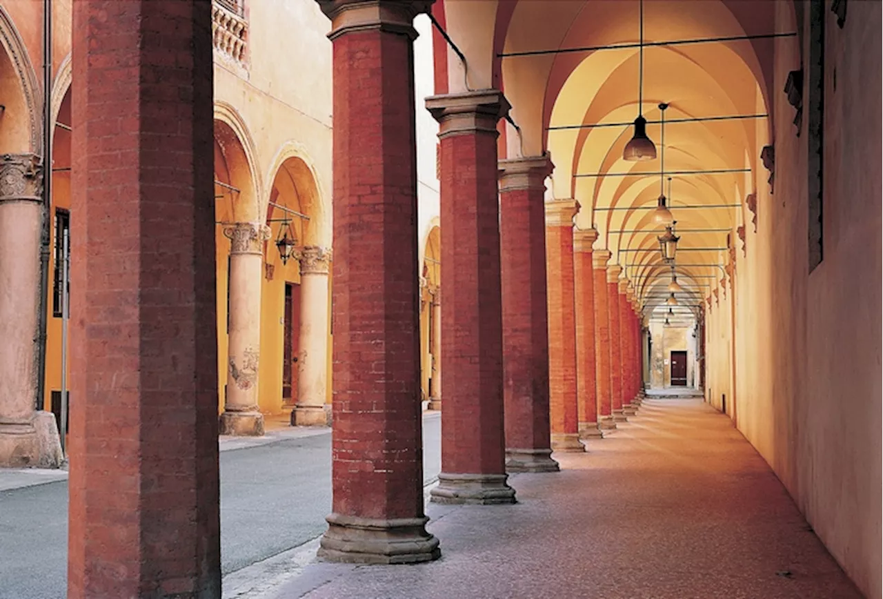 Portici di Bologna, il 18 maggio la prima targa Unesco