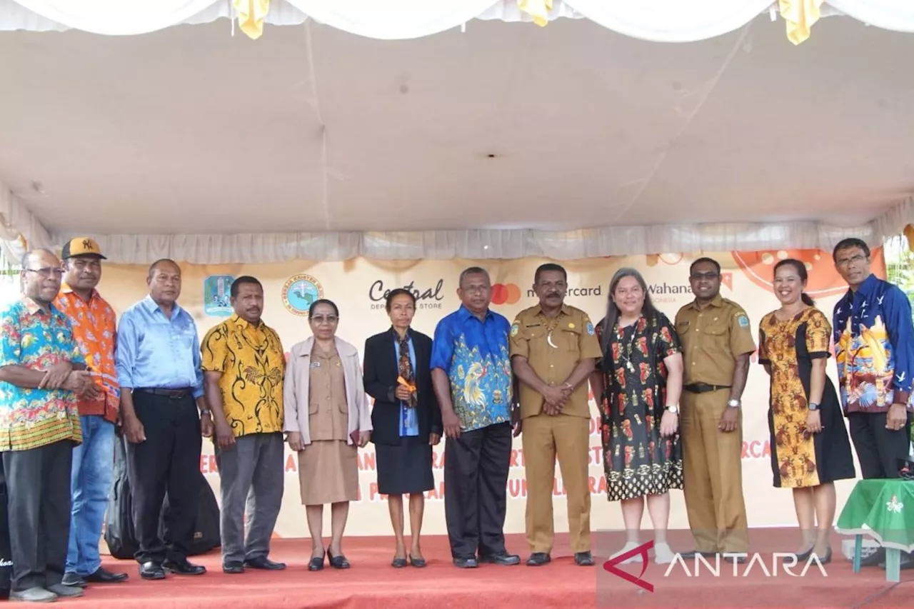 Yayasan WVI resmikan Rumah Baca Silo di Biak Numfor Papua