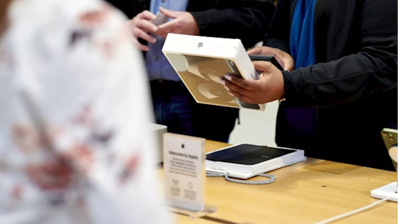 Apple Scores Win in Labor Case Involving Fired Retail Workers