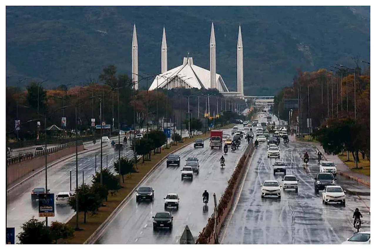 Rainfall in Rawalpindi, Islamabad Created Pleasant Weather!