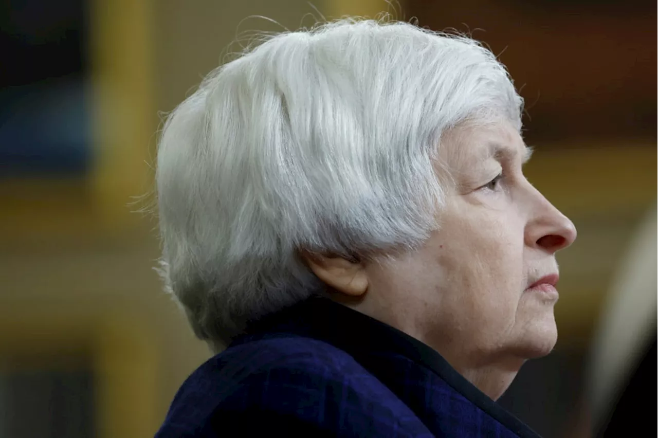 Yellen urges action to curb US mortgage market risks