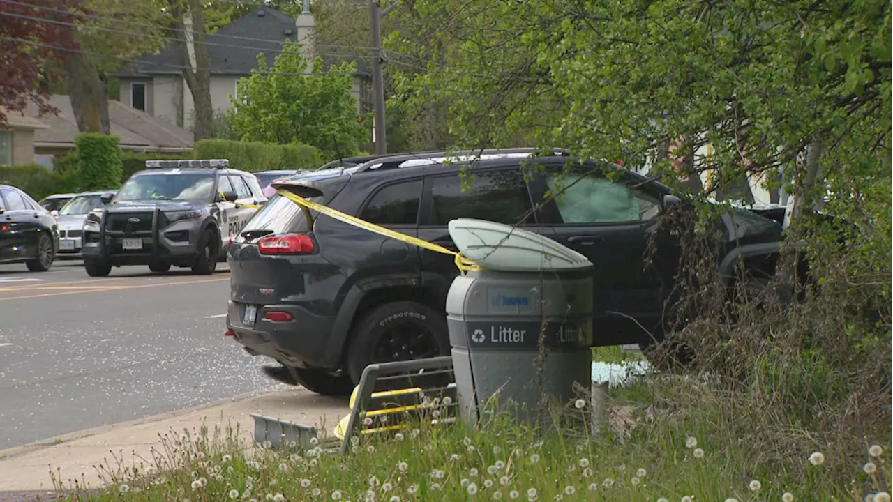 3 people in hospital, including man in life-threatening condition, after collision in Bridle Path