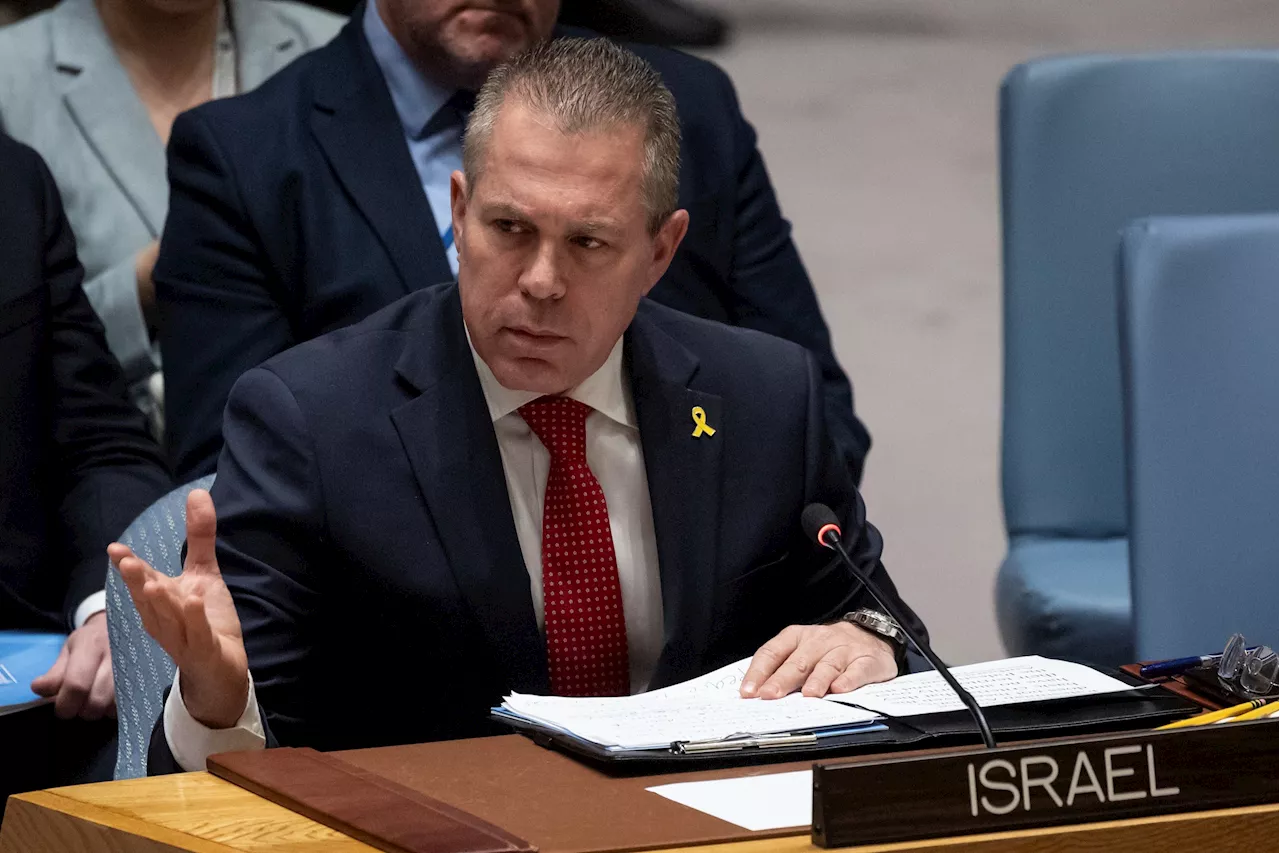 Israeli ambassador shreds UN charter in protest of Palestinian state vote