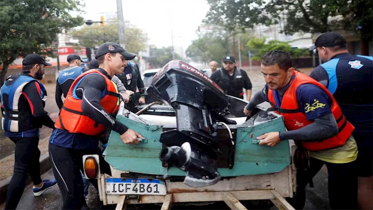 Brazilian athletes drop Olympic dreams to help flood victims