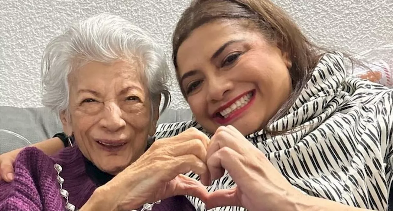 Clara Brugada felicita a las madres en su día y recuerda apoyo incondicional de su mamá