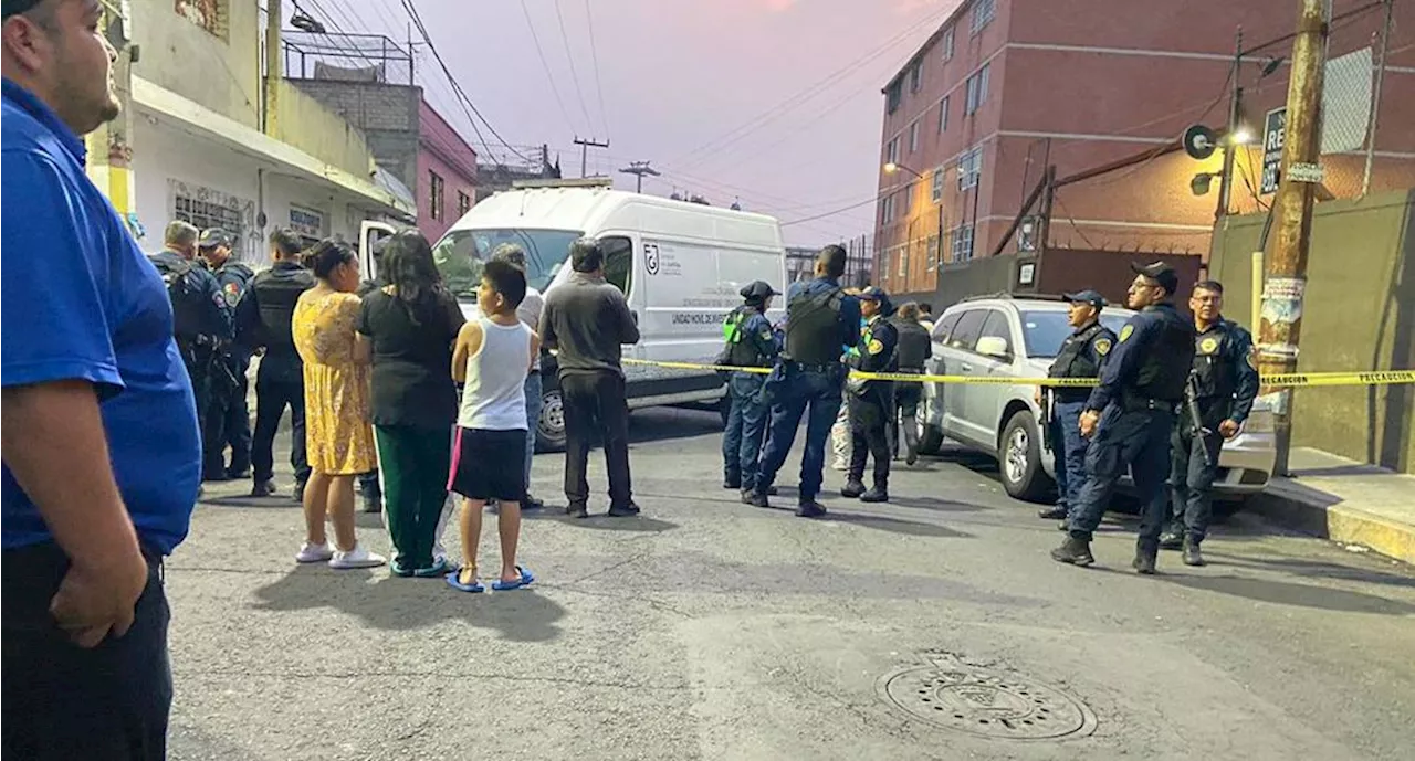 Ejecutan a hombre cuando salía de su domicilio en Iztapalapa