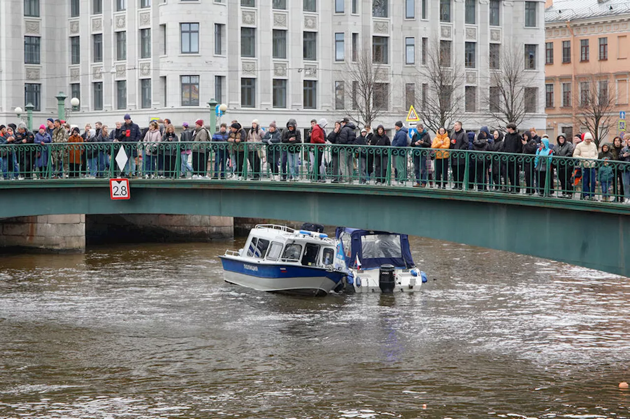 Дело о нарушении ПДД после ДТП с автобусом в Петербурге требуют передать в ГСУ СК