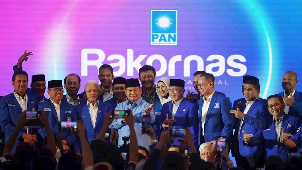 Di Hadapan Prabowo, Zulhas Tegaskan PAN Bakal Bersama Gerindra Hadapi Pilkada