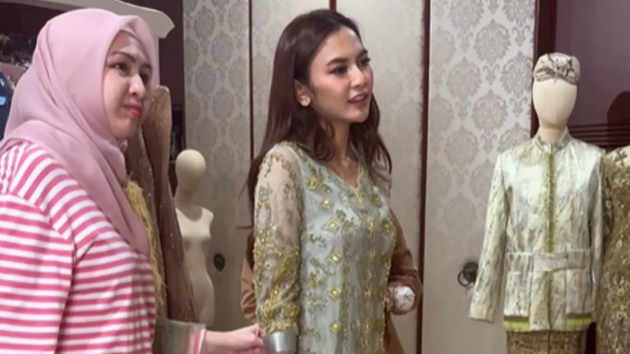 Anggunnya Mahalini Pakai Abaya Modern untuk Pengajian Jelang Pernikahan dengan Rizky Febian