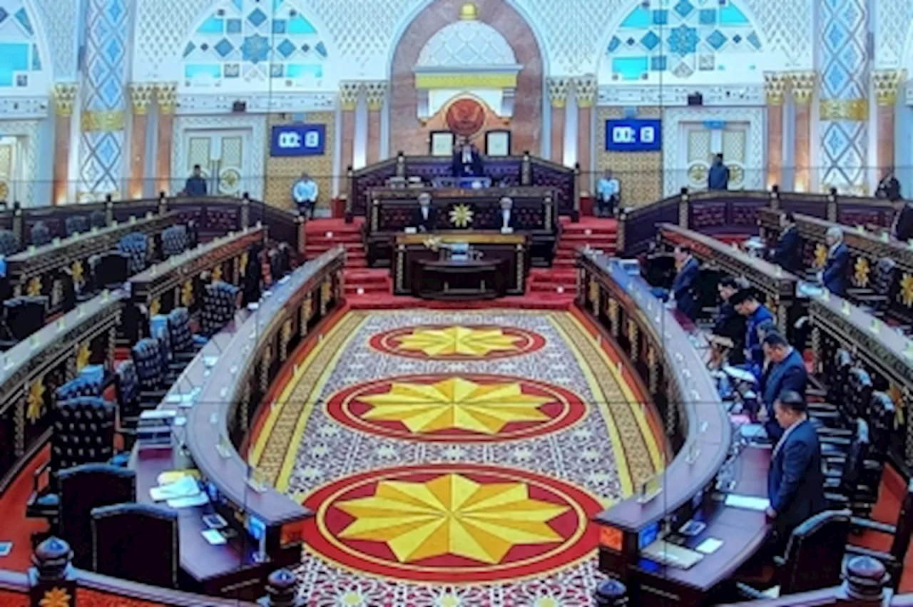 Sarawak State Assembly observes one-minute silence over Mutang's death