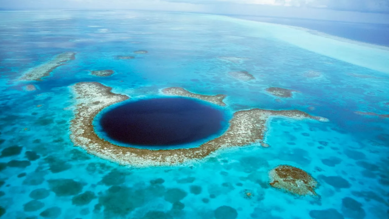 Neuer Weltrekord: Forscher entdecken tiefstes „blaues Loch“