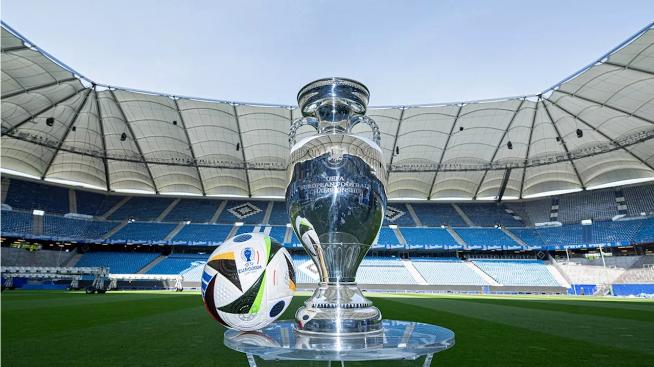 Jede Menge Glanz - EM-Pokal macht Station in Hamburg