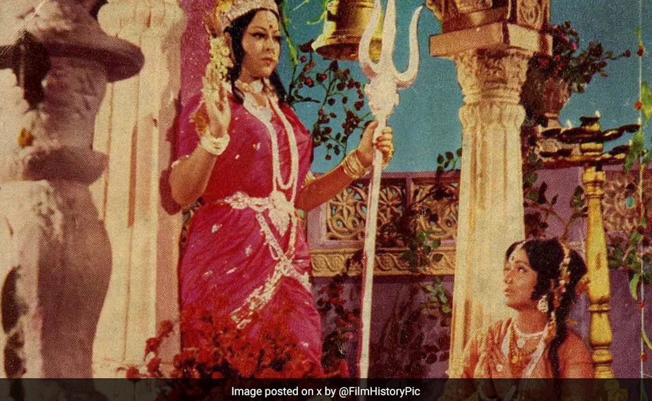 साल 15 अगस्त, 1975, शोले के साथ रिलीज हुई थी ये फिल्म, बैलगाड़ियों में बैठ गांव-देहात से फिल्म देखने मुंबई पहुंचे थे लोग