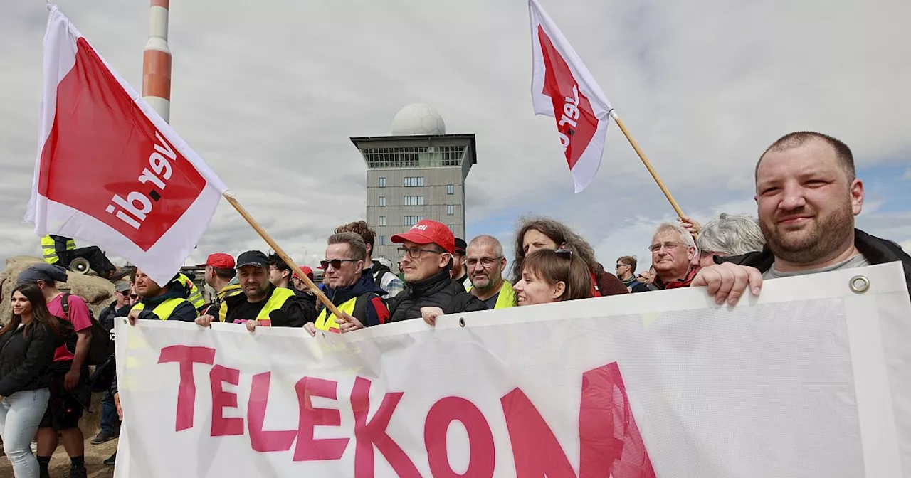 Telekom-Mitarbeiter streiken zwei Tage – auch NRW betroffen