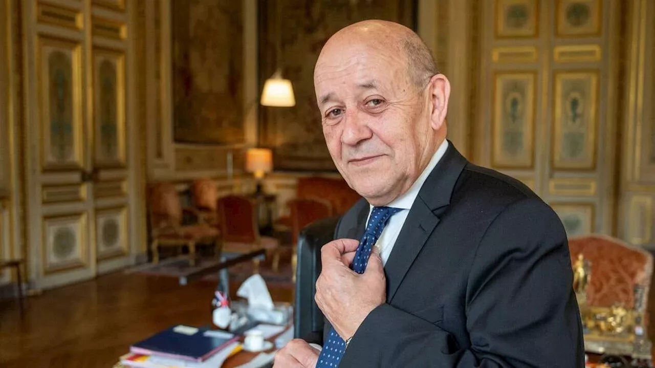 Jean-Yves Le Drian à Fougères, avant les élections européennes