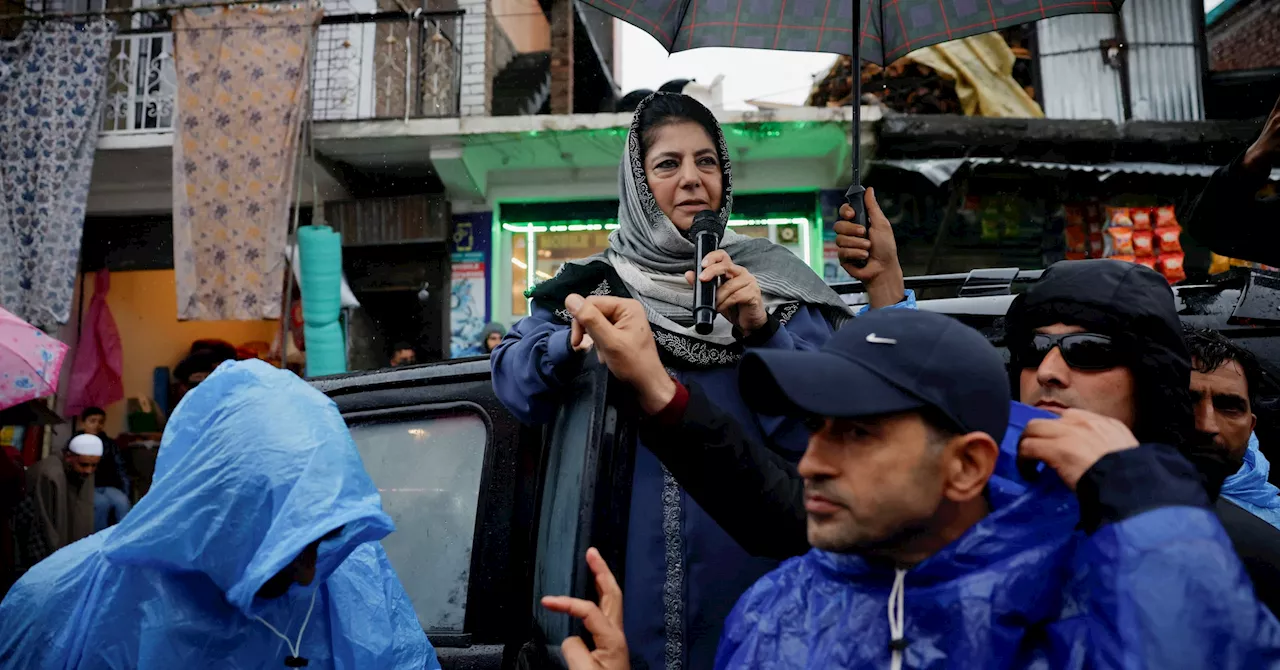 Opposition leaders in India's Kashmir accuse government of sabotaging their campaigns