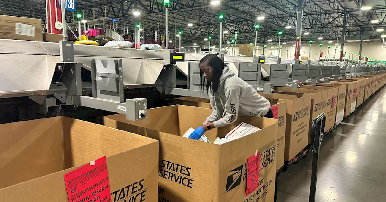 US Postal Service wants 25% price hike for high-volume package shipping