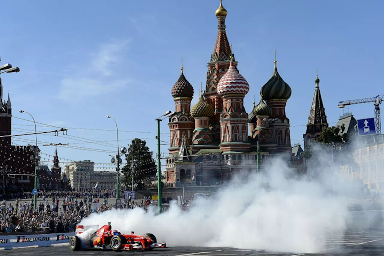 Ferrari: 100.000 Fans in Moskau