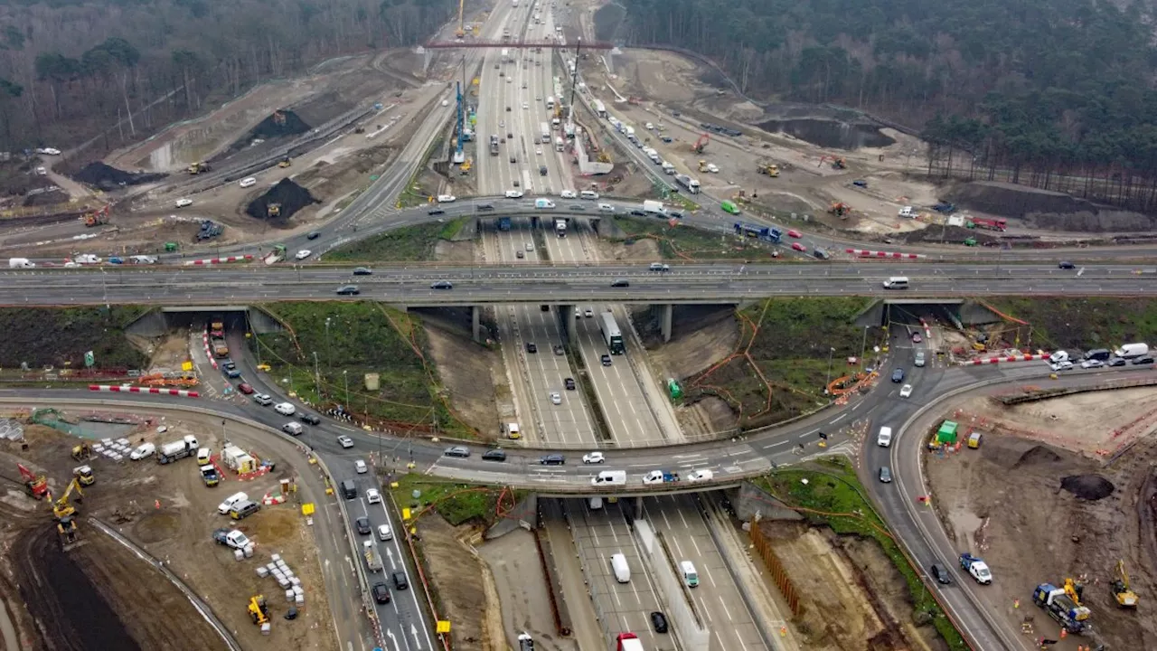 M25 closure and train driver overtime ban to cause weekend travel chaos