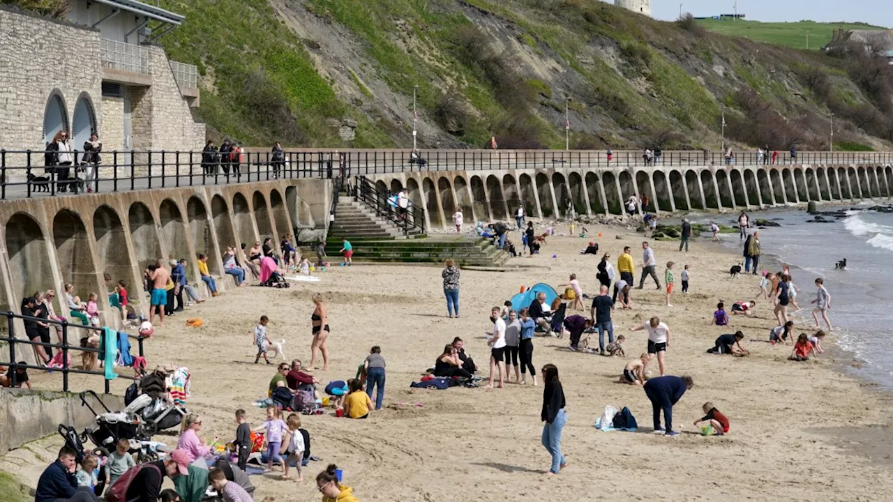 UK to hit 26°C on Saturday – but hot weather won’t last long