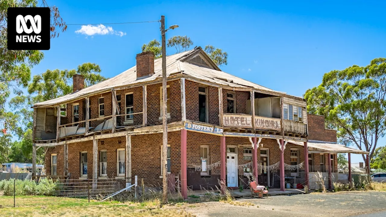 Country pub closures often sound death knell for small towns in regional Australia