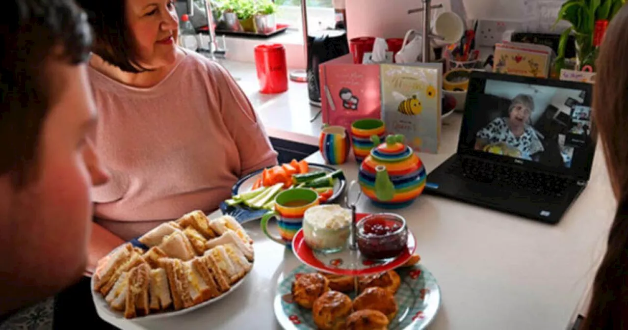 Más de tres millones de visitantes esperan comercios de Santander por Día de las Madres