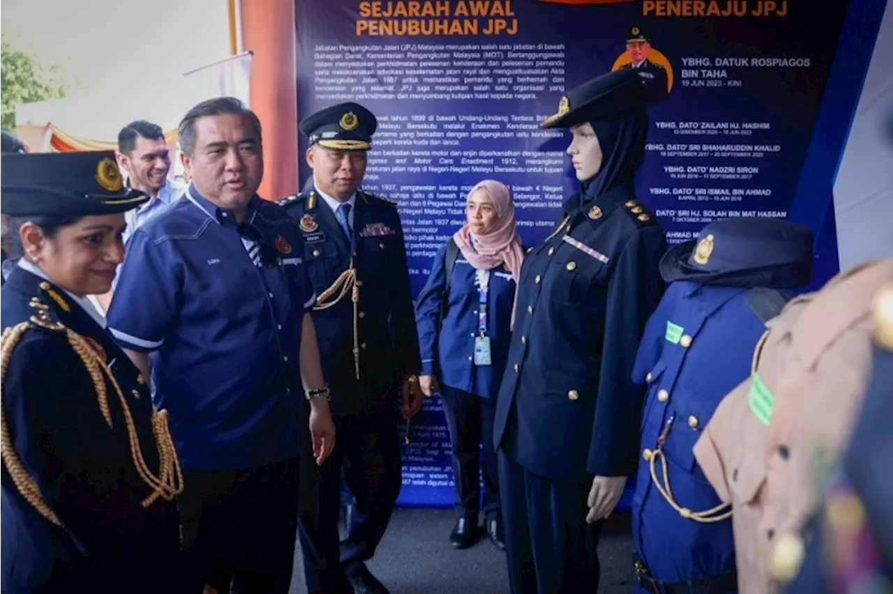 Transport Ministry plans to establish JPJ academies in Sabah, Sarawak: Loke