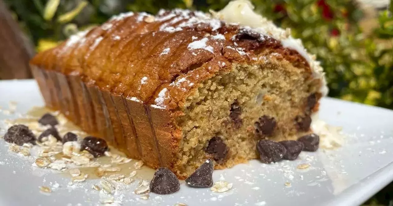 Slimming World friendly banana bread recipe with chocolate chips