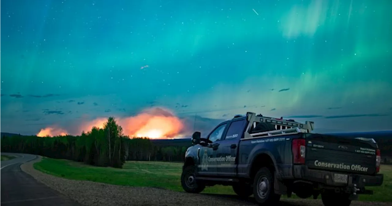 B.C. wildfires: Parker Lake blaze near evacuated Fort Nelson doubles in size overnight