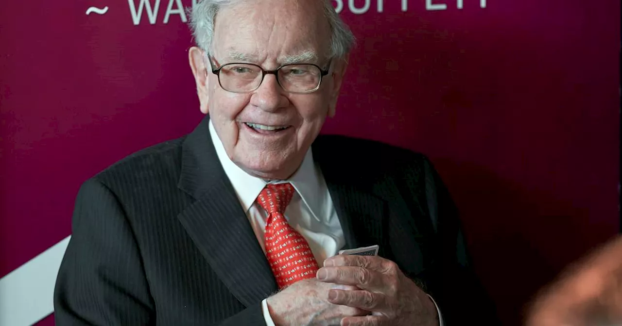 Buffett won’t heed Musk’s suggestion to buy Tesla shares