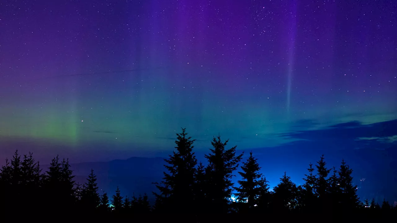 Strong solar storm brings chance of seeing the northern lights in Washington