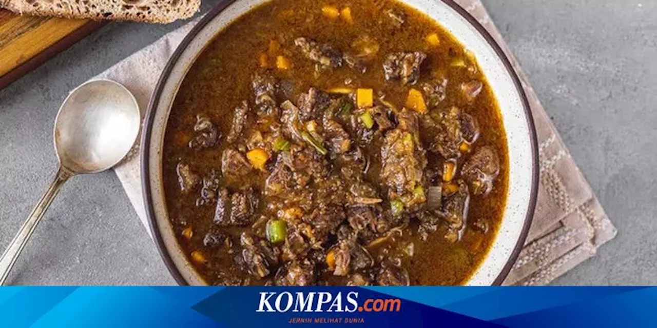 Resep Sop Buntut ala Restoran, Kaldunya Meresap Sempurna